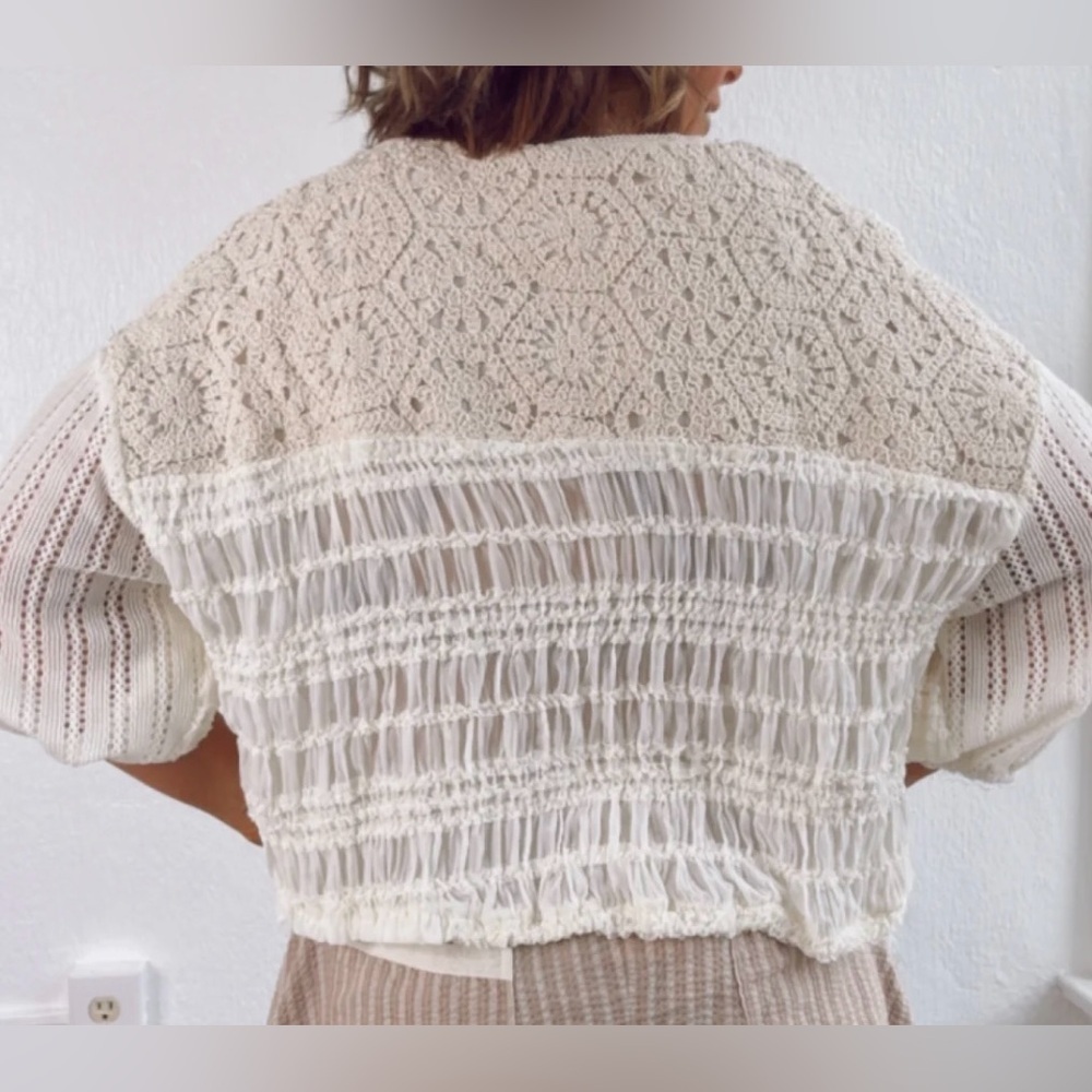 White Textured Women's Top - Picture 4 of 8